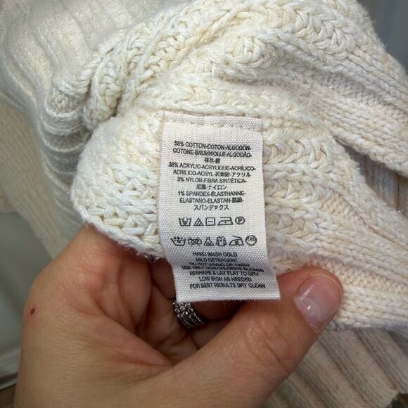 Free People Take Over Me Cream V-Neck Sweater Size XS/S - Picture 6 of 7